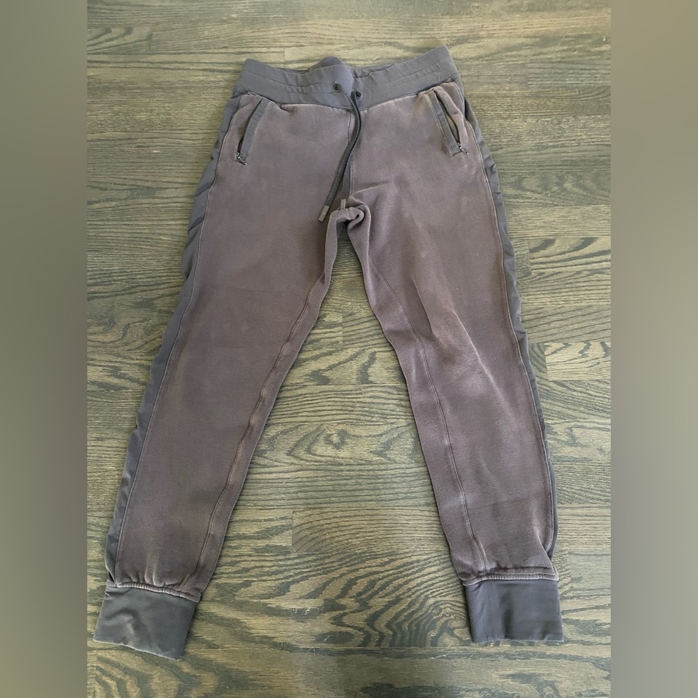 LULULEMON GREY JOGGERS - SOFT LIKE BUTTER